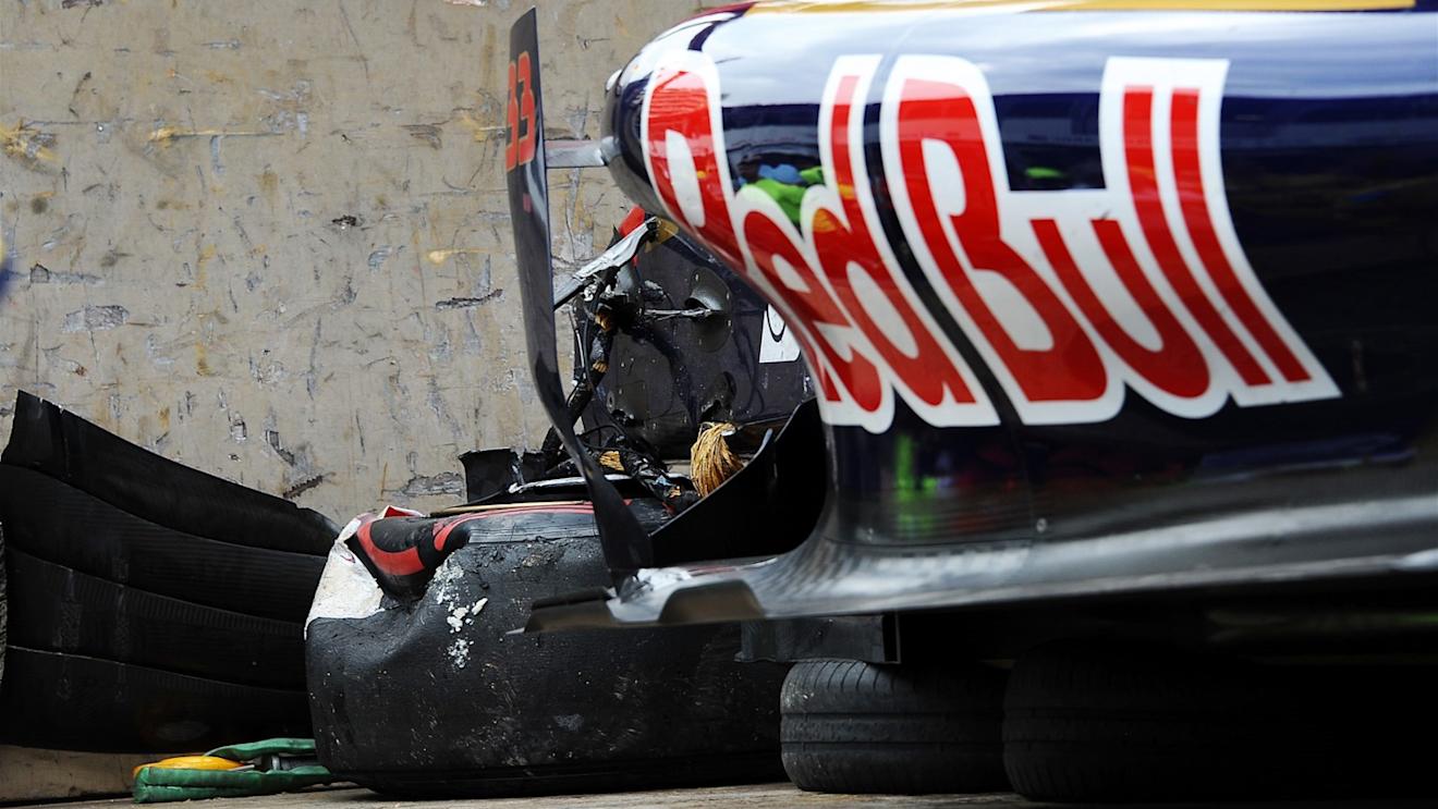 The crashed car of race retiree Max Verstappen (NDL) Scuderia Toro Rosso STR10 at Formula One World Championship, Rd6, Monaco Grand Prix Race, Monte-Carlo, Monaco, Sunday 24 May 2015. © Sutton Motorsport Images
