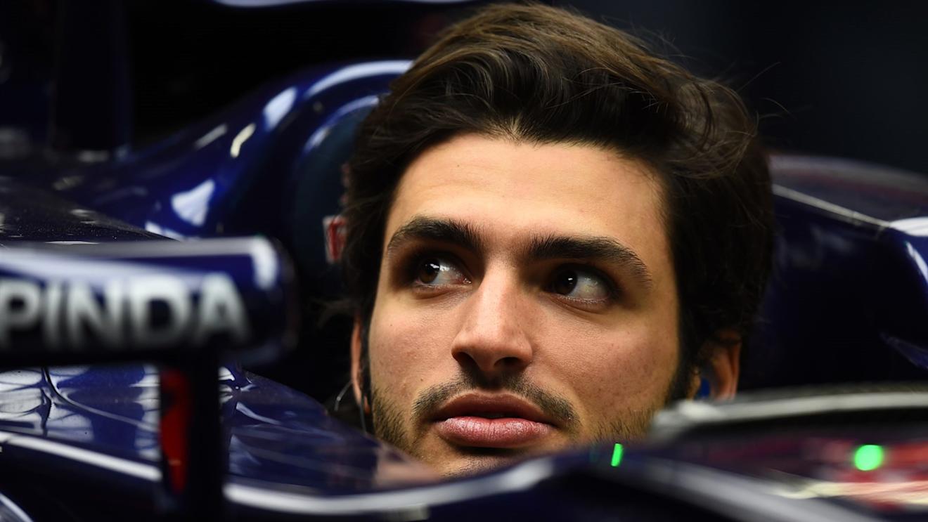 Carlos Sainz jr (ESP) Scuderia Toro Rosso STR10 at Formula One World Championship, Rd15, Russian Grand Prix, Practice, Sochi Autodrom, Sochi, Krasnodar Krai, Russia, Friday 9 October 2015. © Sutton Motorsport Images