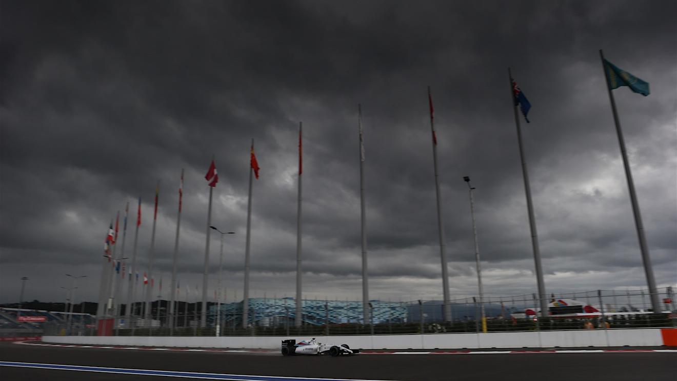 Felipe Massa (BRA) Williams FW37 at Formula One World Championship, Rd15, Russian Grand Prix, Practice, Sochi Autodrom, Sochi, Krasnodar Krai, Russia, Friday 9 October 2015. © Sutton Motorsport Images