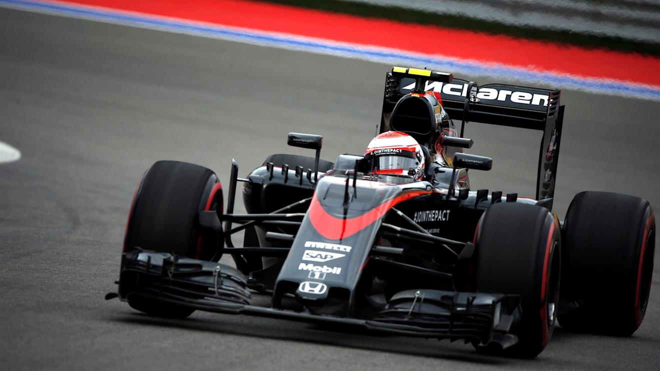 Jenson Button (GBR) McLaren MP4-30 at Formula One World Championship, Rd15, Russian Grand Prix, Qualifying, Sochi Autodrom, Sochi, Krasnodar Krai, Russia, Saturday 10 October 2015. © Sutton Motorsport Images