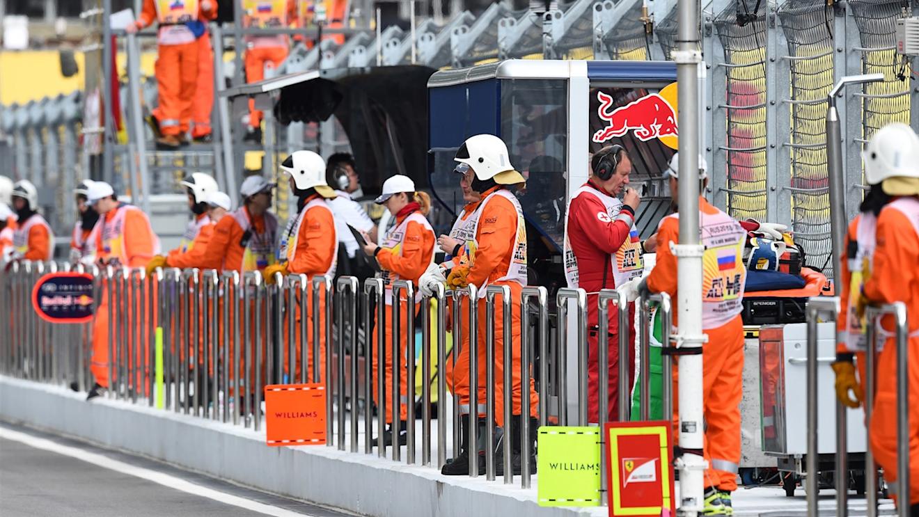 Marshals at Formula One World Championship, Rd15, Russian Grand Prix, Qualifying, Sochi Autodrom, Sochi, Krasnodar Krai, Russia, Saturday 10 October 2015. © Sutton Motorsport Images