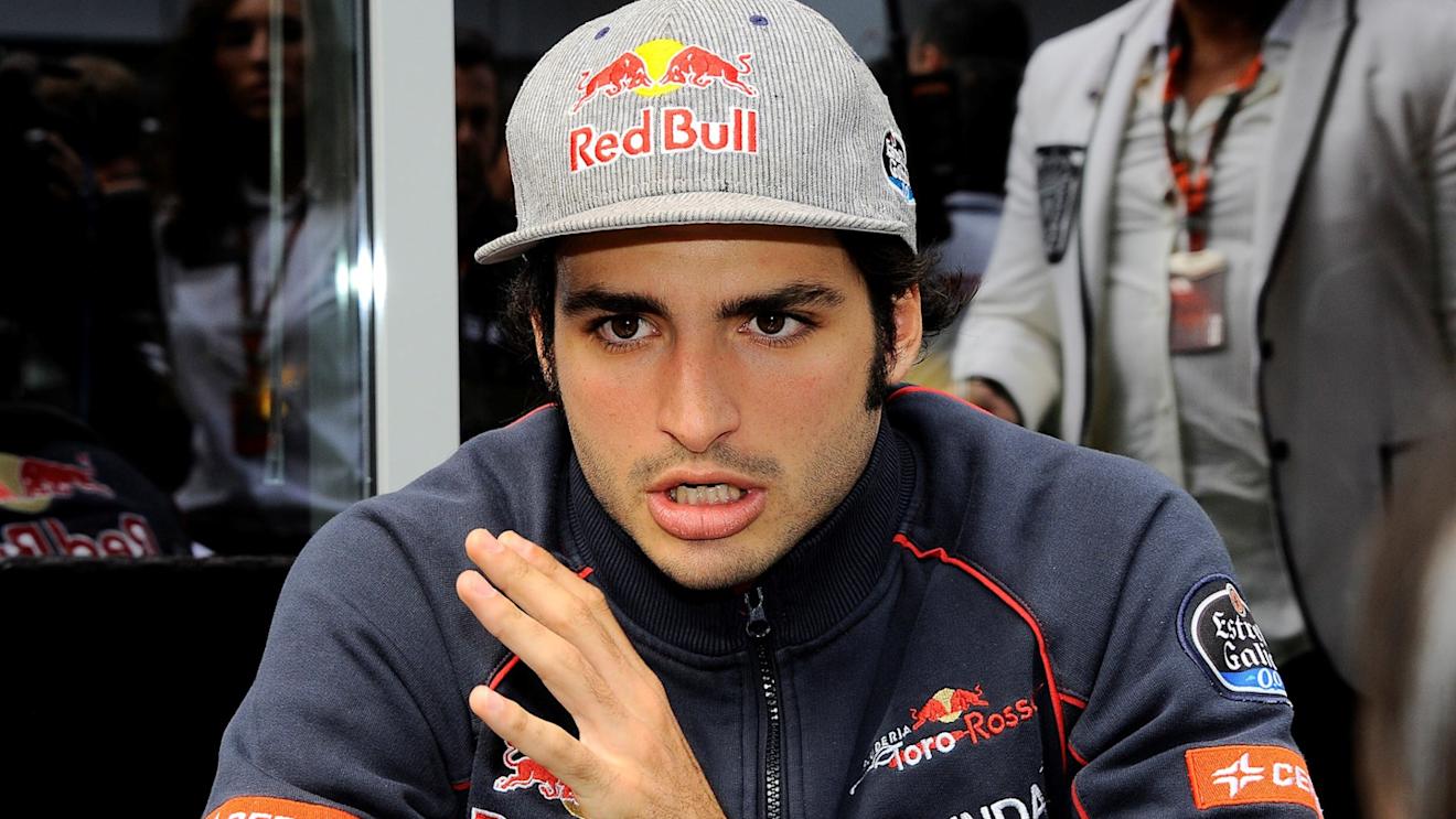 Carlos Sainz jr (ESP) Scuderia Toro Rosso at Formula One World Championship, Rd15, Russian Grand Prix, Race, Sochi Autodrom, Sochi, Krasnodar Krai, Russia, Sunday 11 October 2015. © Sutton Motorsport Images