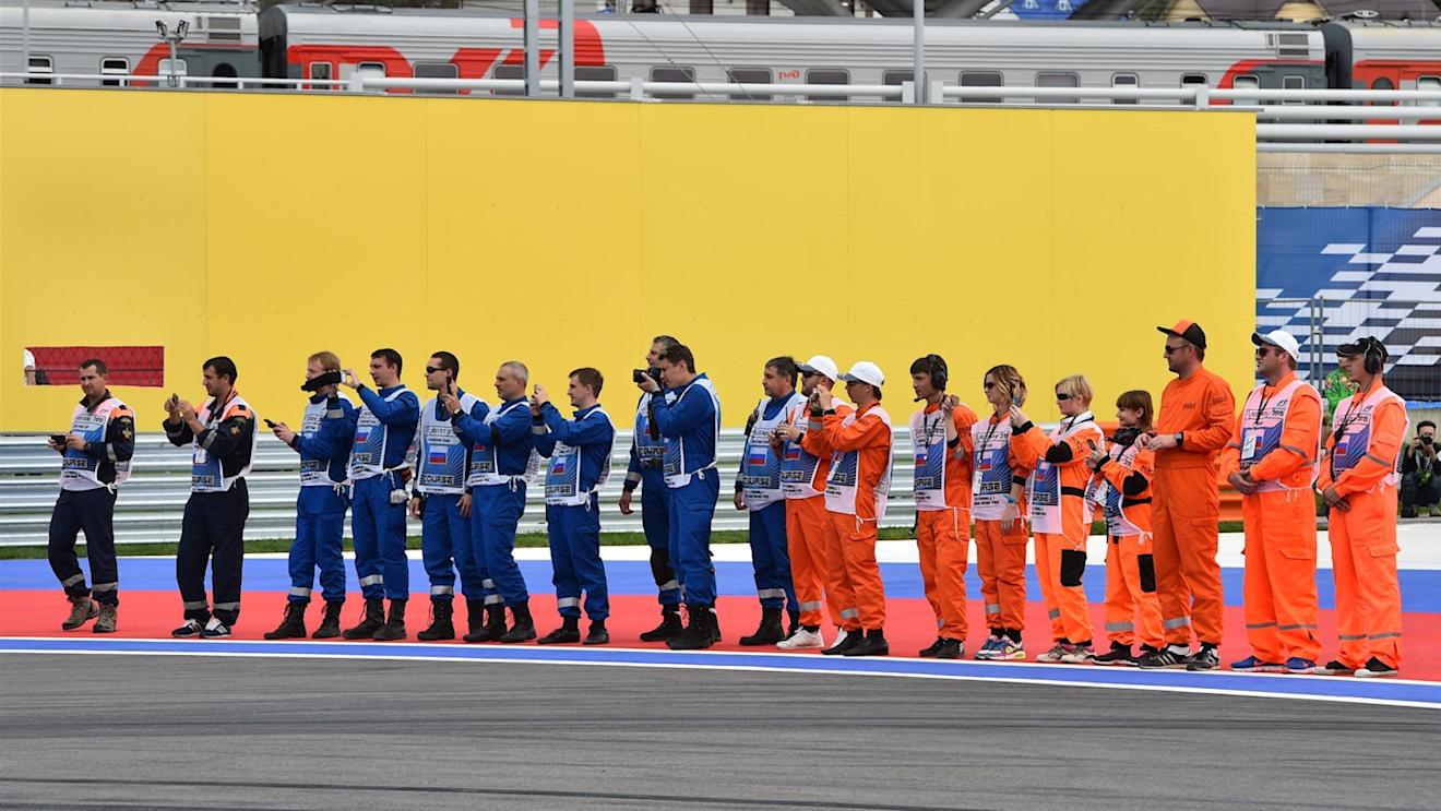 Marshals at Formula One World Championship, Rd15, Russian Grand Prix, Race, Sochi Autodrom, Sochi, Krasnodar Krai, Russia, Sunday 11 October 2015. © Sutton Motorsport Images