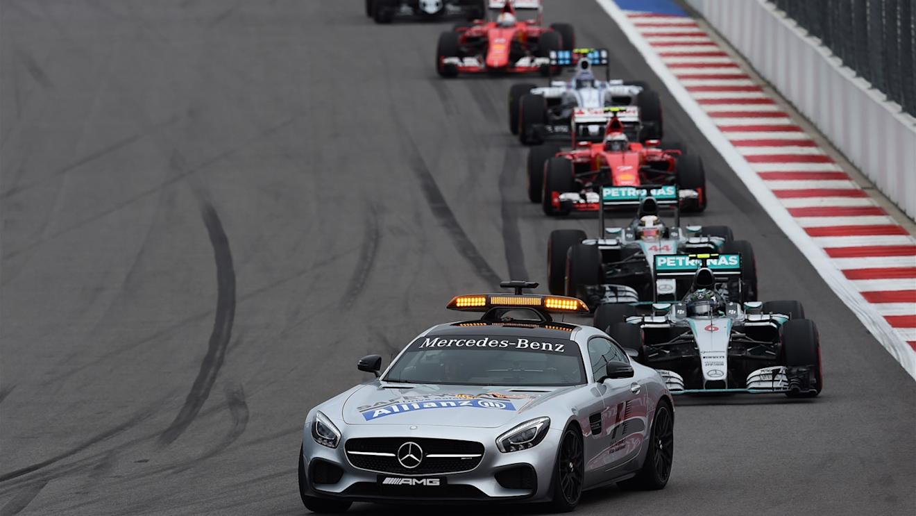 Safety car leads the field at Formula One World Championship, Rd15, Russian Grand Prix, Race, Sochi Autodrom, Sochi, Krasnodar Krai, Russia, Sunday 11 October 2015. © Sutton Motorsport Images
