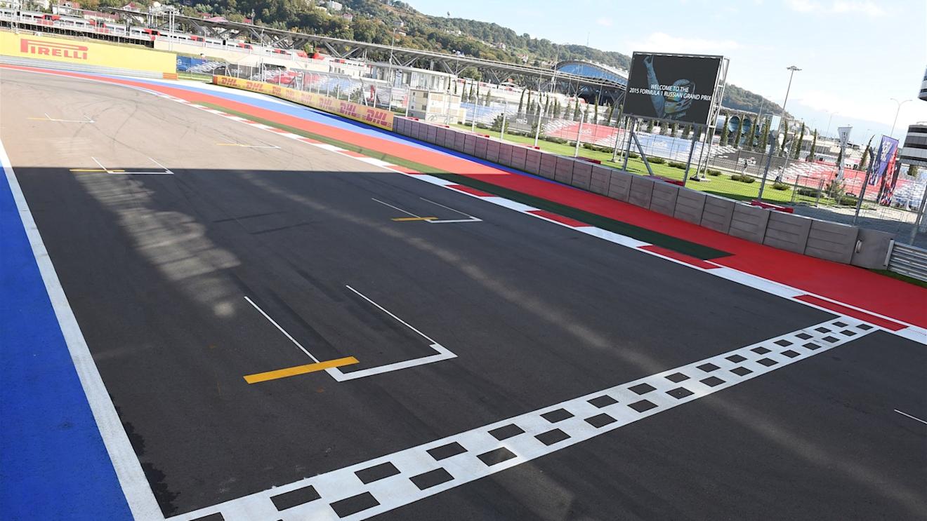 Main straight and finish line at Formula One World Championship, Rd15, Russian Grand Prix, Preparations, Sochi Autodrom, Sochi, Krasnodar Krai, Russia, Thursday 8 October 2015. © Sutton Motorsport Images