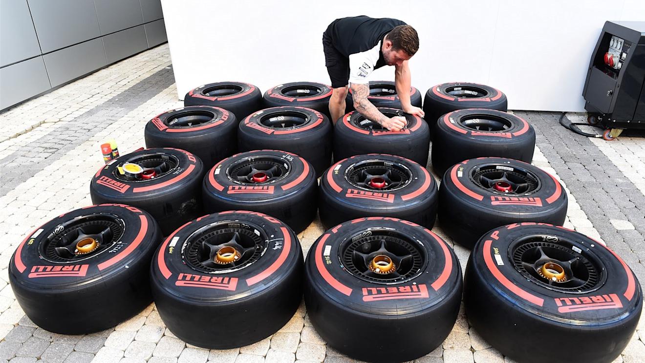 McLaren mechanic and Pirelli tyres at Formula One World Championship, Rd15, Russian Grand Prix, Preparations, Sochi Autodrom, Sochi, Krasnodar Krai, Russia, Thursday 8 October 2015. © Sutton Motorsport Images