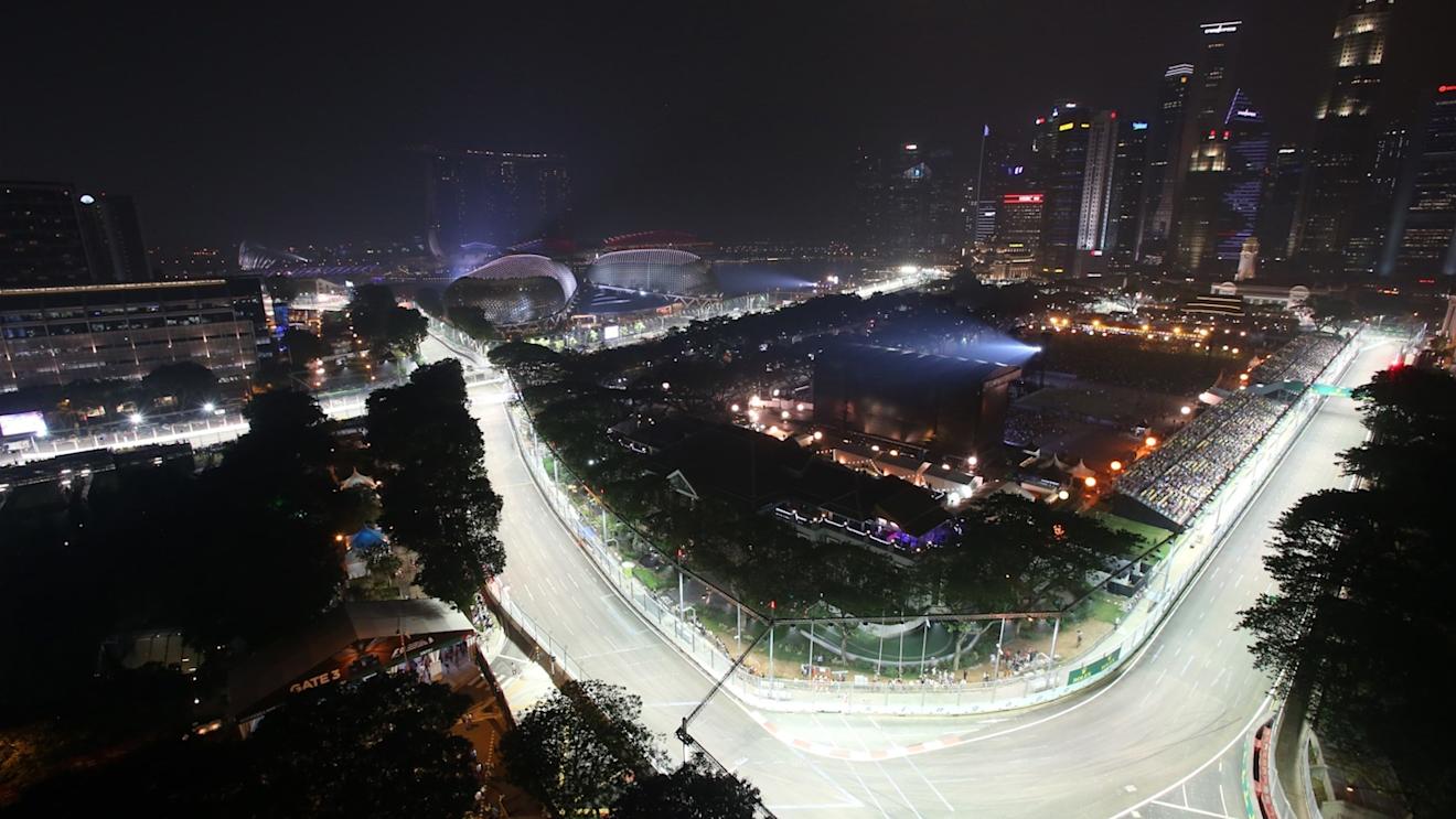 Scenic track view at Formula One World Championship, Rd13, Singapore Grand Prix, Practice, Marina Bay Street Circuit, Singapore, Friday 18 September 2015. © Sutton Motorsport Images