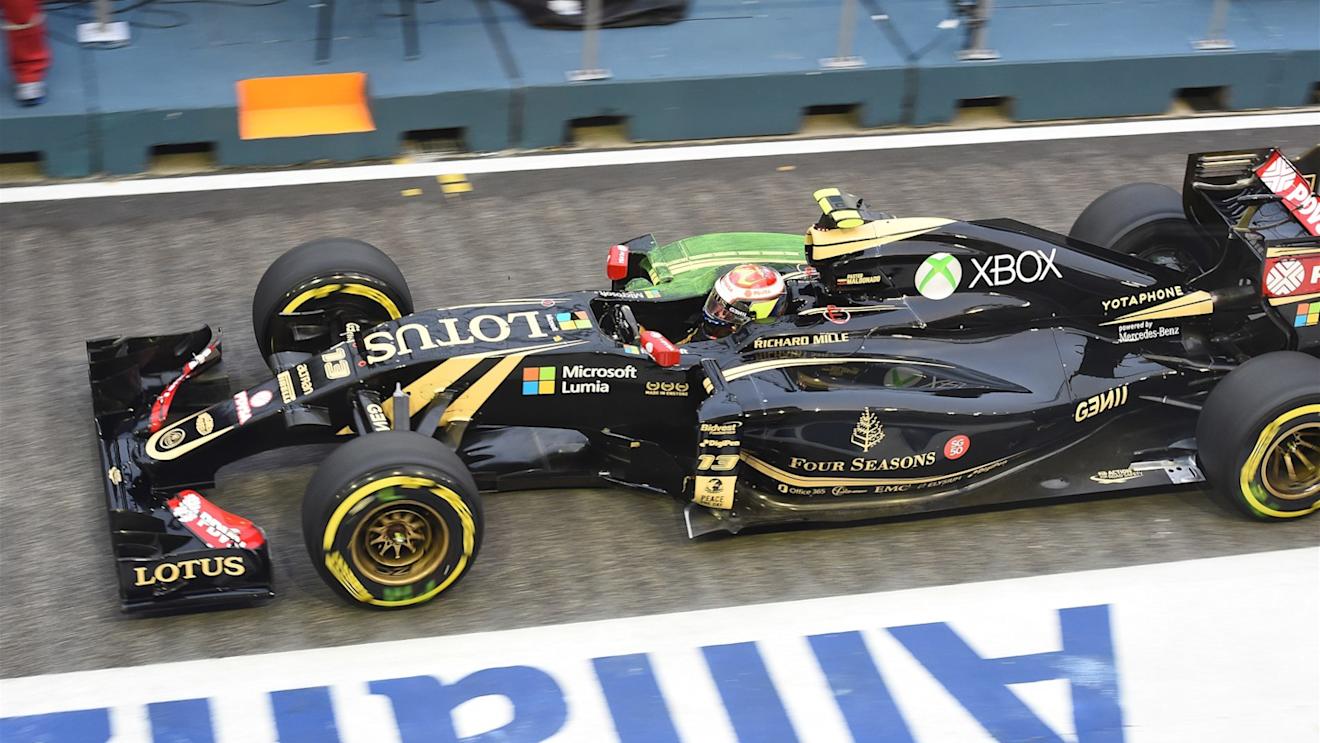 Pastor Maldonado (VEN) Lotus E23 Hybrid at Formula One World Championship, Rd13, Singapore Grand Prix, Practice, Marina Bay Street Circuit, Singapore, Friday 18 September 2015. © Sutton Motorsport Images