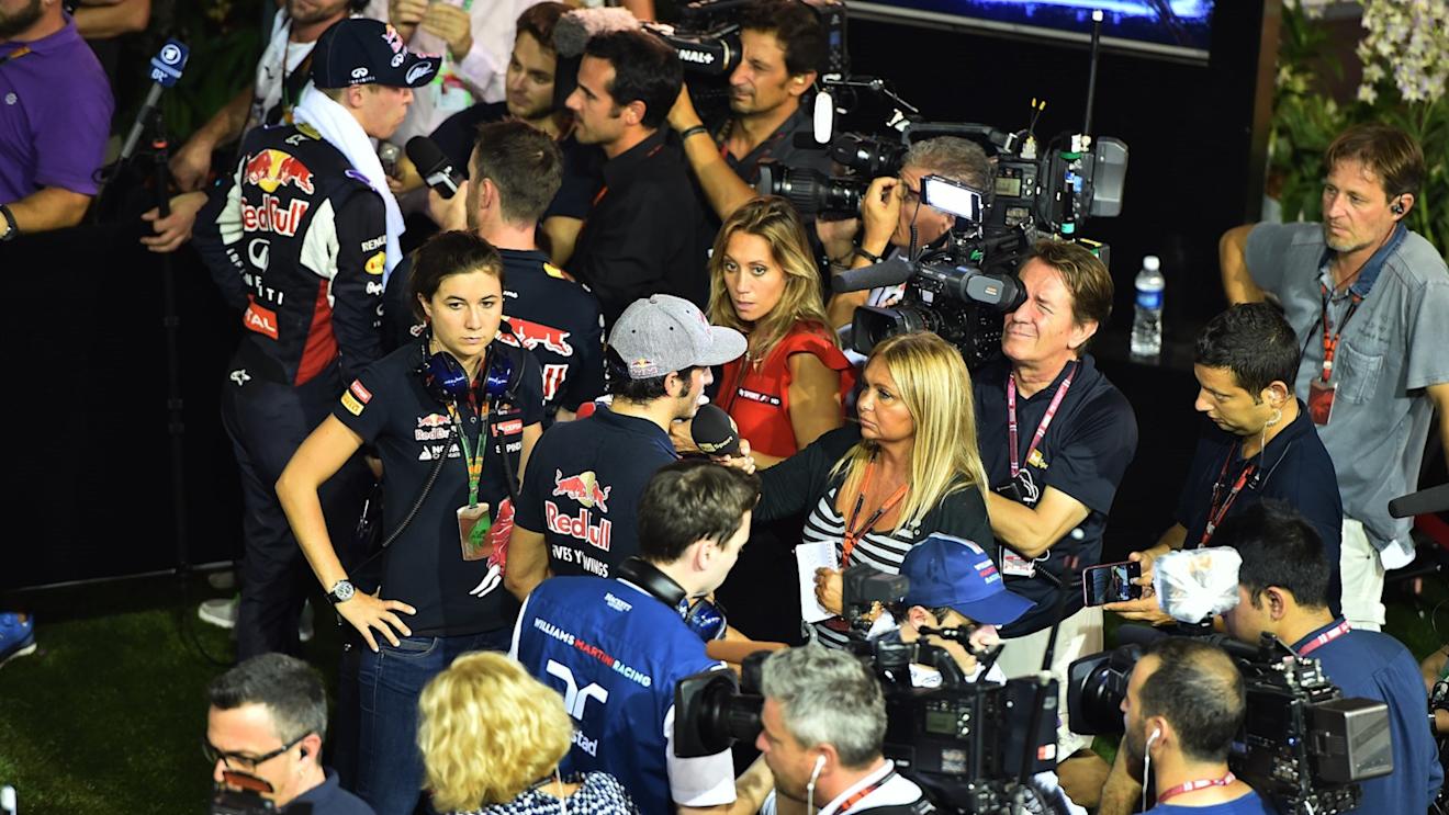 Carlos Sainz (ESP) Scuderia Toro Rosso and Max Verstappen (NDL) Scuderia Toro Rosso talk with the media at Formula One World Championship, Rd13, Singapore Grand Prix, Qualifying, Marina Bay Street Circuit, Singapore, Saturday 19  September 2015. © Sutton Motorsport Images