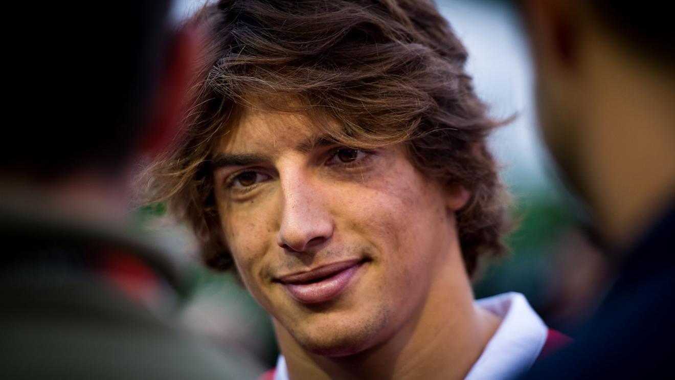 Roberto Merhi (ESP) Marussia at Formula One World Championship, Rd13, Singapore Grand Prix, Preparations, Marina Bay Street Circuit, Singapore, Thursday 17 September 2015. © Sutton Motorsport Images
