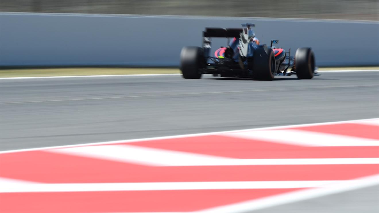 Fernando Alonso (ESP) McLaren MP4-30 at Formula One World Championship, Rd5, Spanish Grand Prix Practice, Barcelona, Spain, Friday 8 May 2015. © Sutton Motorsport Images