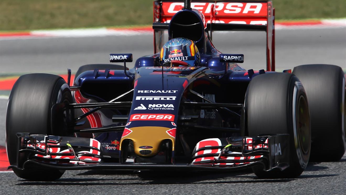 Carlos Sainz jr (ESP) Scuderia Toro Rosso STR10 at Formula One World Championship, Rd5, Spanish Grand Prix Qualifying, Barcelona, Spain, Saturday 9 May 2015. © Sutton Motorsport Images