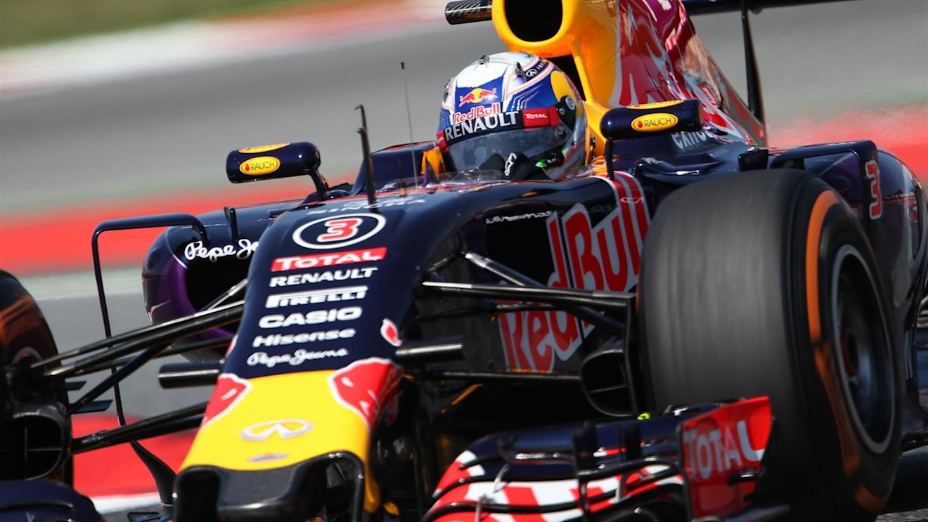Daniel Ricciardo (AUS) Red Bull Racing RB11 at Formula One World Championship, Rd5, Spanish Grand Prix Qualifying, Barcelona, Spain, Saturday 9 May 2015. © Sutton Motorsport Images