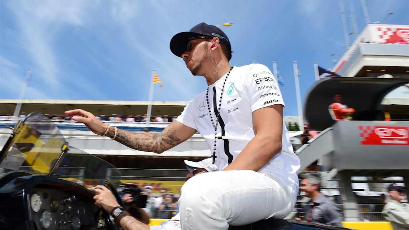 Lewis Hamilton (GBR) Mercedes AMG F1 at the drivers parade at Formula One World Championship, Rd5, Spanish Grand Prix Race, Barcelona, Spain, Sunday 10 May 2015. © Sutton Motorsport Images