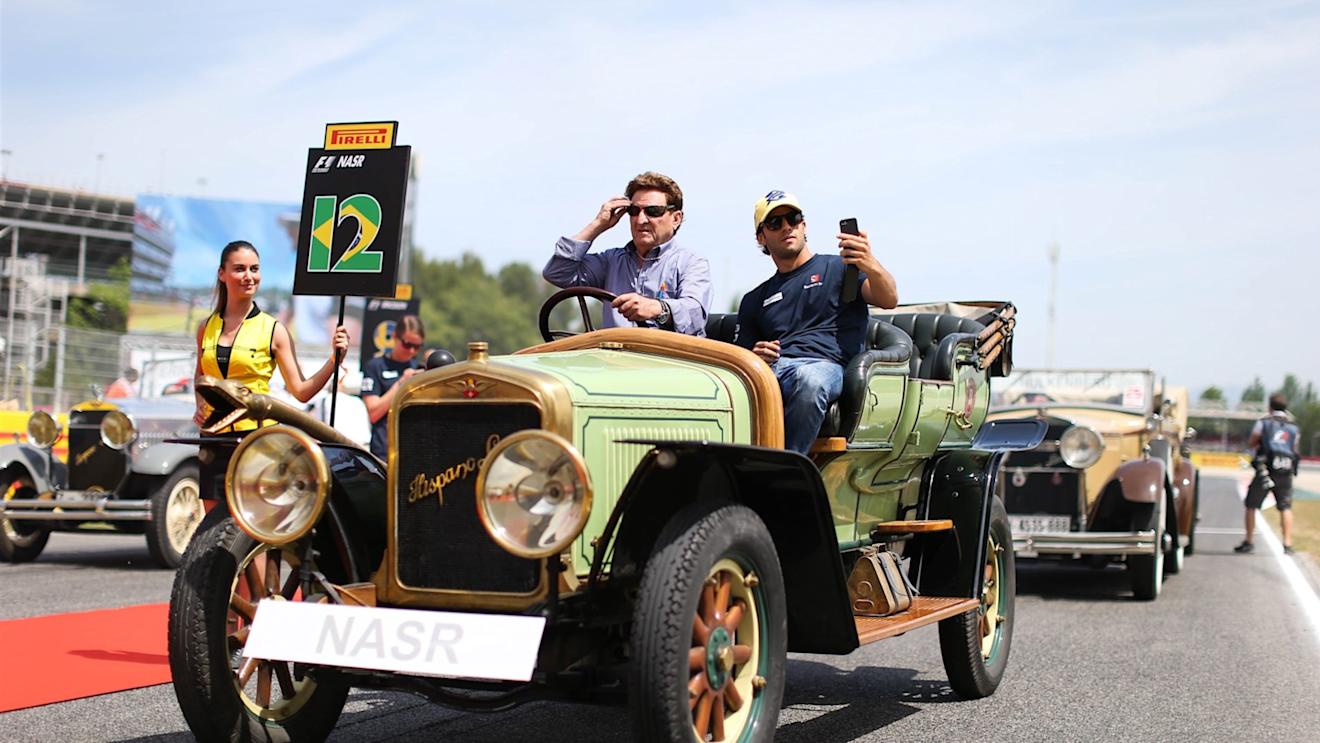 Felipe Nasr (BRA) Sauber on the drivers parade at Formula One World Championship, Rd5, Spanish Grand Prix Race, Barcelona, Spain, Sunday 10 May 2015. © Sutton Motorsport Images