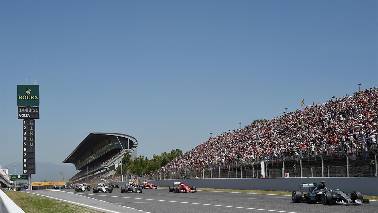 Nico Rosberg (GER) Mercedes AMG F1 W06 at the start of the race at Formula One World Championship, Rd5, Spanish Grand Prix Race, Barcelona, Spain, Sunday 10 May 2015. © Sutton Motorsport Images