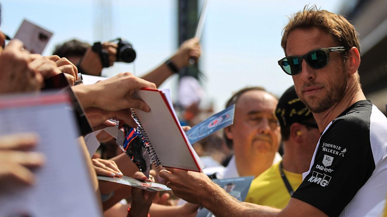 Jenson Button (GBR) McLaren signs autographs for the fans at Formula One World Championship, Rd5, Spanish Grand Prix Preparations, Barcelona, Spain, Thursday 7 May 2015. © Sutton Motorsport Images