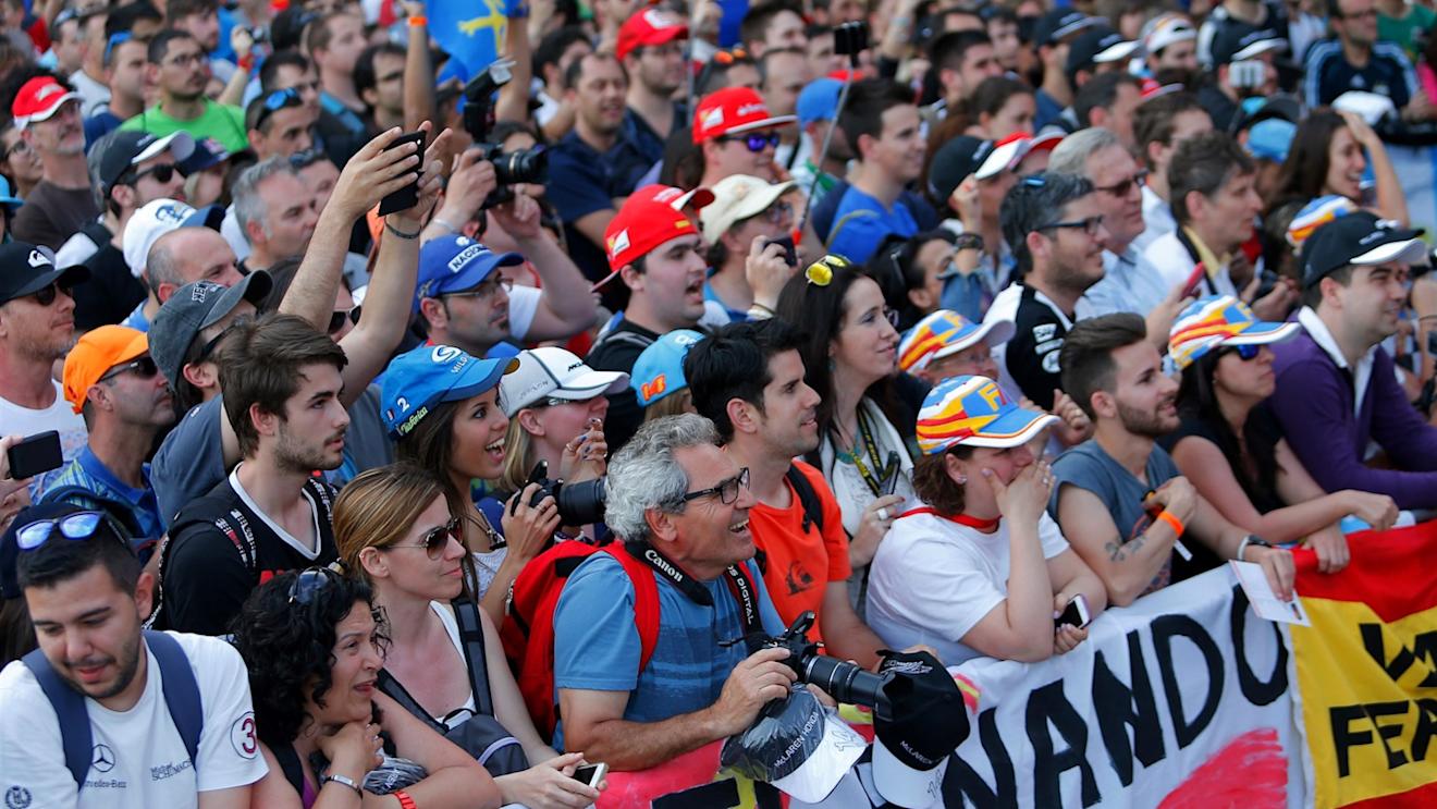 Fans at Formula One World Championship, Rd5, Spanish Grand Prix Preparations, Barcelona, Spain, Thursday 7 May 2015. © Sutton Motorsport Images