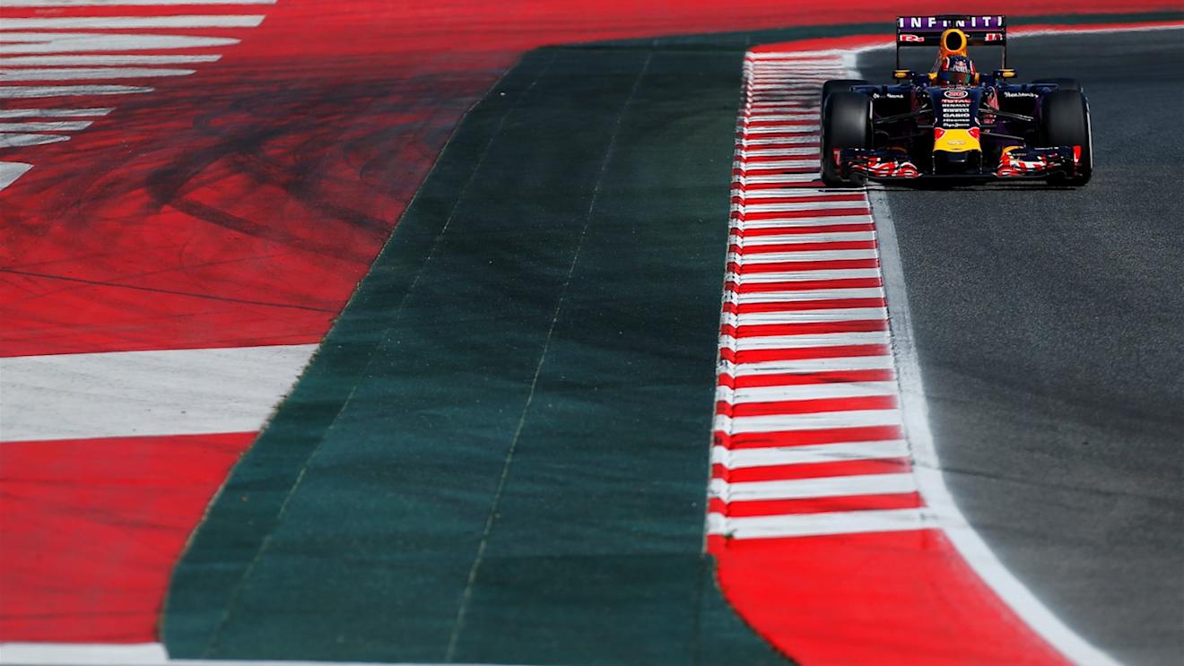 Daniil Kvyat (RUS) Red Bull Racing RB11 at Formula One Testing, Day One, Barcelona, Spain, 12 May 2015. © Sutton Motorsport Images