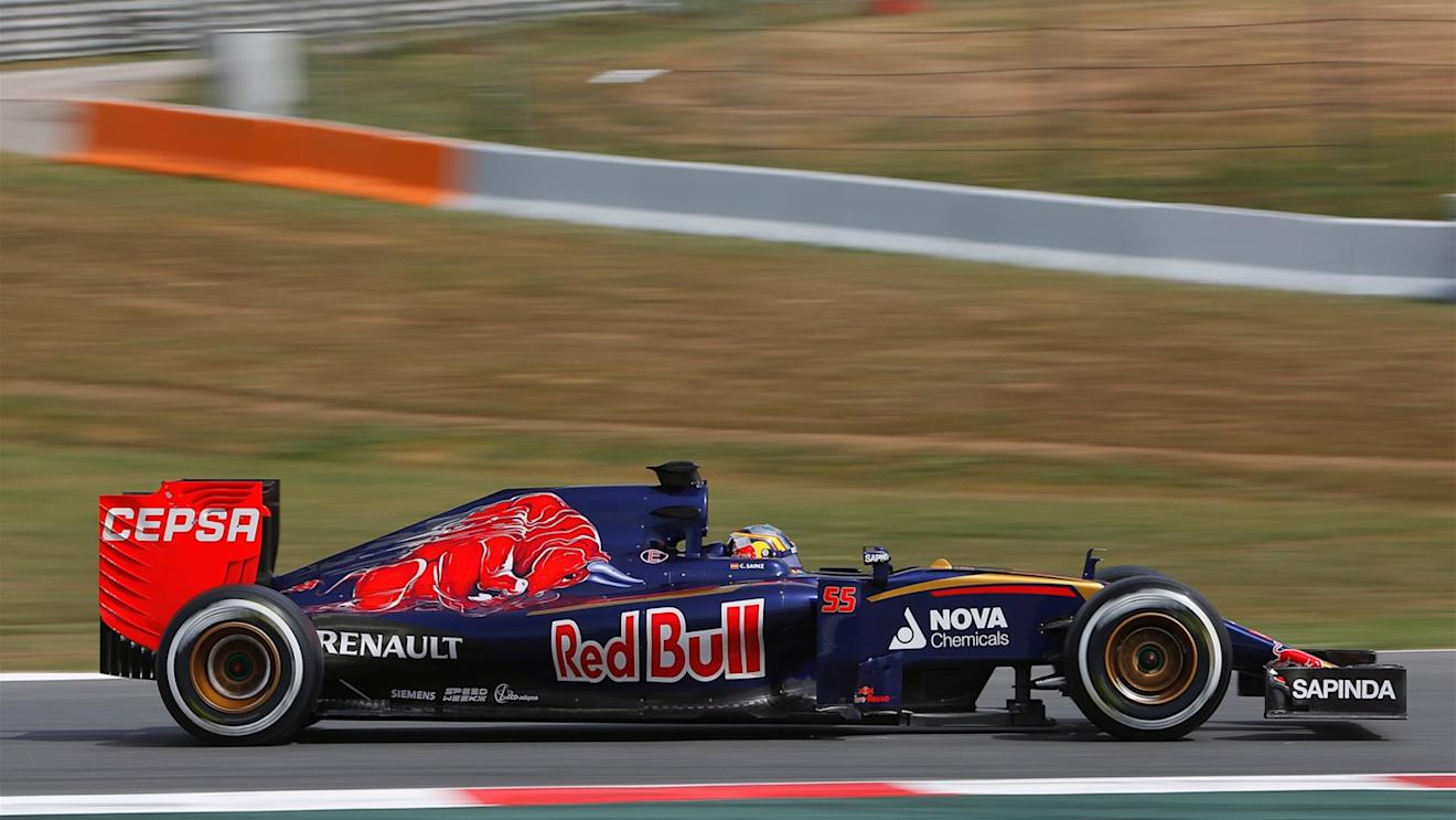 Carlos Sainz (ESP) Scuderia Toro Rosso STR10 at Formula One Testing, Day One, Barcelona, Spain, 12 May 2015. © Sutton Motorsport Images