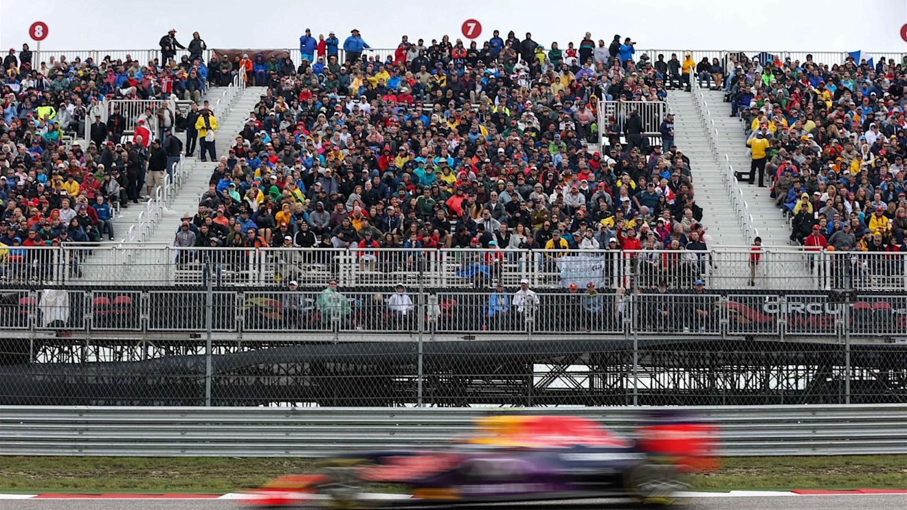 Daniil Kvyat (RUS) Red Bull Racing RB11 at Formula One World Championship, Rd16, United States  Grand Prix, Race, Austin, Texas, USA, Sunday 25 October 2015. © Sutton Motorsport Images