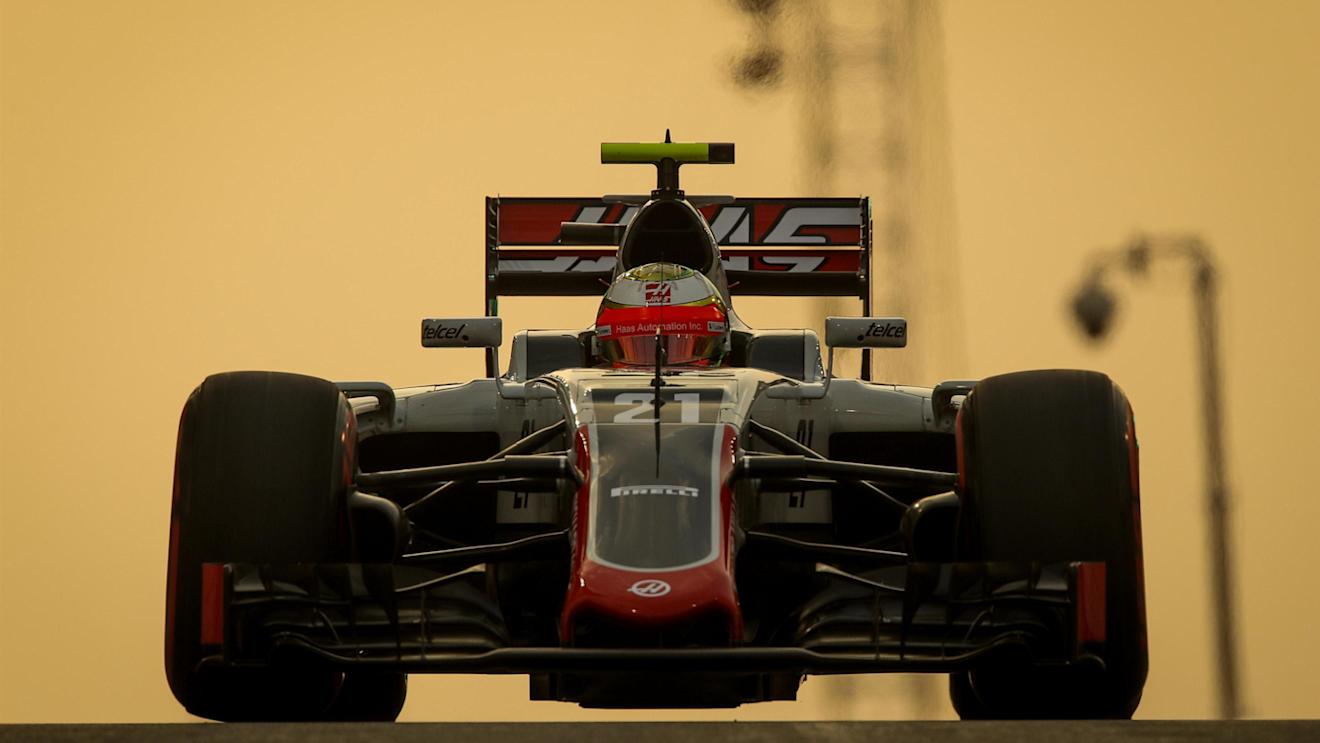 Esteban Gutierrez (MEX) Haas VF-16 at Formula One World Championship, Rd21, Abu Dhabi Grand Prix, Practice, Yas Marina Circuit, Abu Dhabi, UAE, Friday 25 November 2016. © Sutton Images