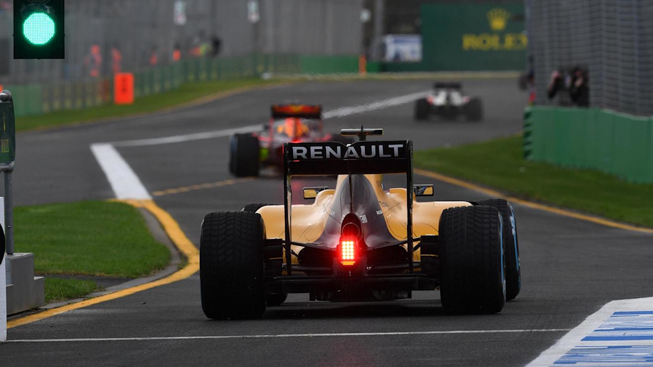 Jolyon Palmer (GBR) Renault Sport F1 Team RS16 at Formula One World Championship, Rd1, Australian Grand Prix, Practice, Albert Park, Melbourne, Australia, Friday 18 March 2016. © Sutton Motorsport Images