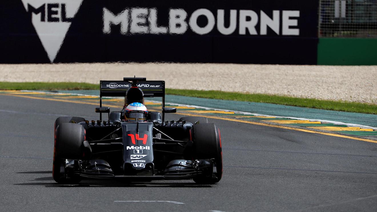 Fernando Alonso (ESP) McLaren MP4-31 at Formula One World Championship, Rd1, Australian Grand Prix, Qualifying, Albert Park, Melbourne, Australia, Saturday 19 March 2016. © Sutton Motorsport Images