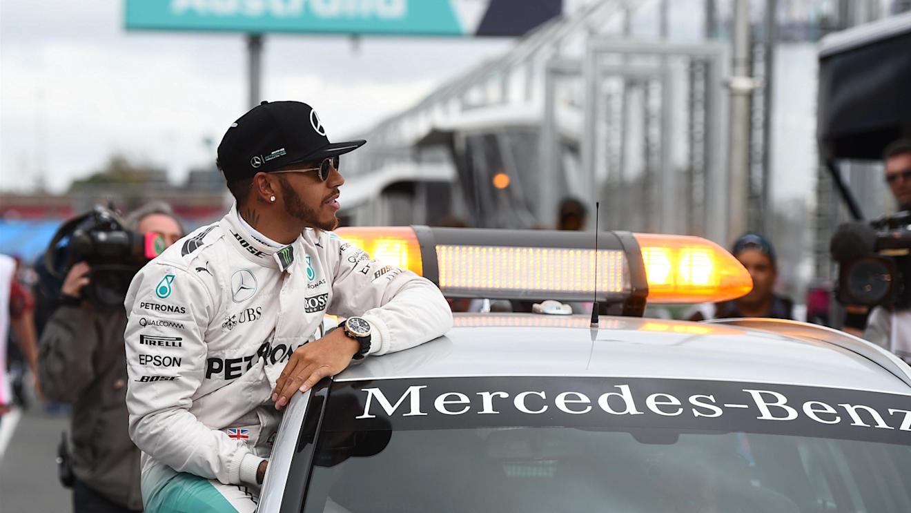 Pole sitter Lewis Hamilton (GBR) Mercedes AMG F1 celebrates at Formula One World Championship, Rd1, Australian Grand Prix, Qualifying, Albert Park, Melbourne, Australia, Saturday 19 March 2016. © Sutton Motorsport Images