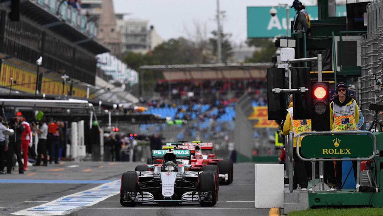 Nico Rosberg (GER) Mercedes-Benz F1 W07 Hybrid at Formula One World Championship, Rd1, Australian Grand Prix, Qualifying, Albert Park, Melbourne, Australia, Saturday 19 March 2016. © Sutton Motorsport Images