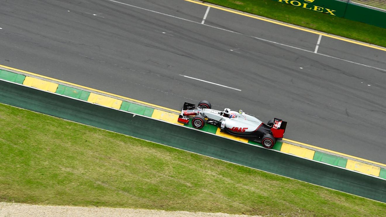 Esteban Gutierrez (MEX) Haas VF-16 at Formula One World Championship, Rd1, Australian Grand Prix, Qualifying, Albert Park, Melbourne, Australia, Saturday 19 March 2016. © Sutton Motorsport Images