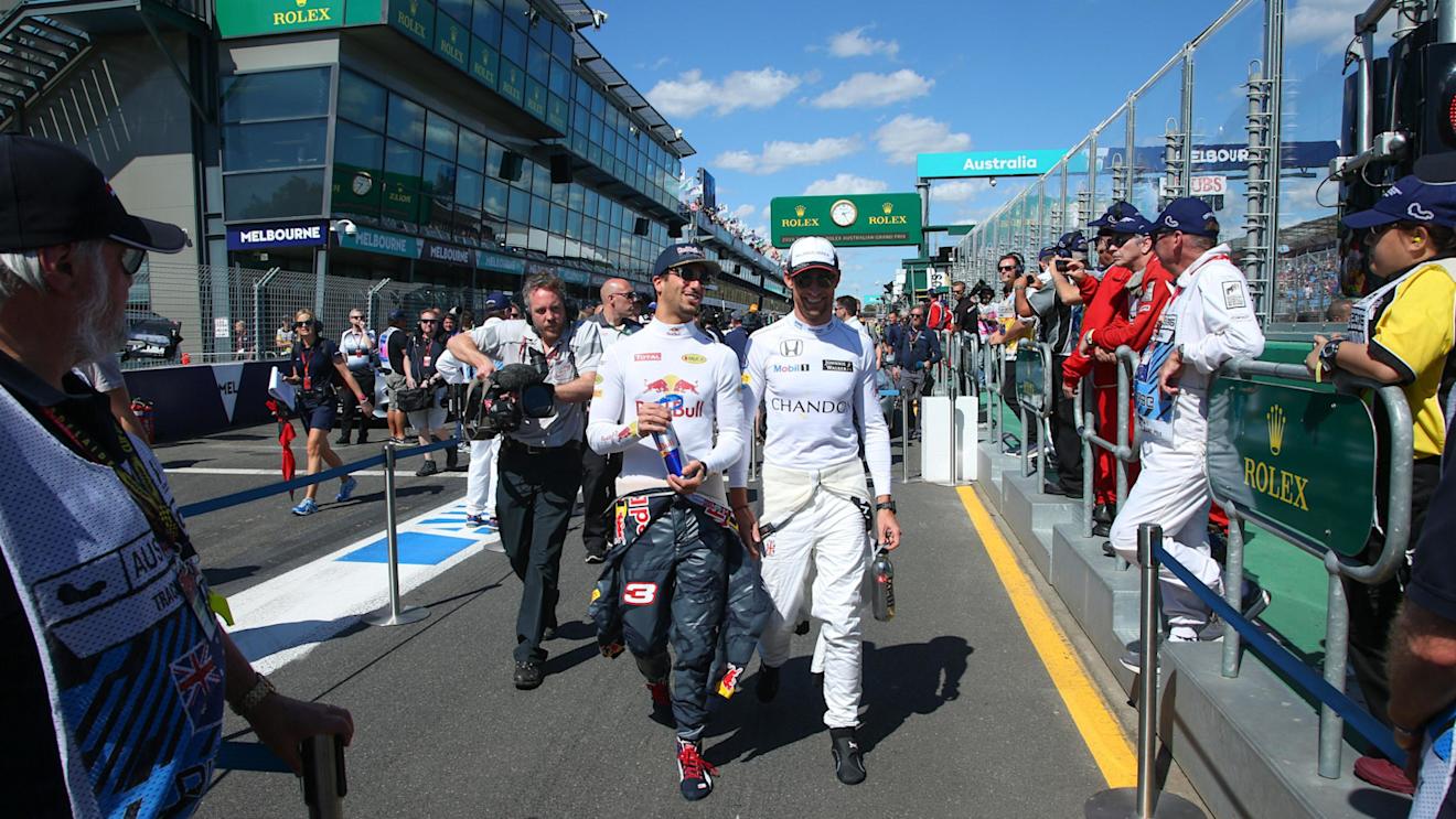 Daniel Ricciardo (AUS) Red Bull Racing and Jenson Button (GBR) McLaren on the drivers parade at Formula One World Championship, Rd1, Australian Grand Prix, Race, Albert Park, Melbourne, Australia, Sunday 20 March 2016. © Sutton Motorsport Images