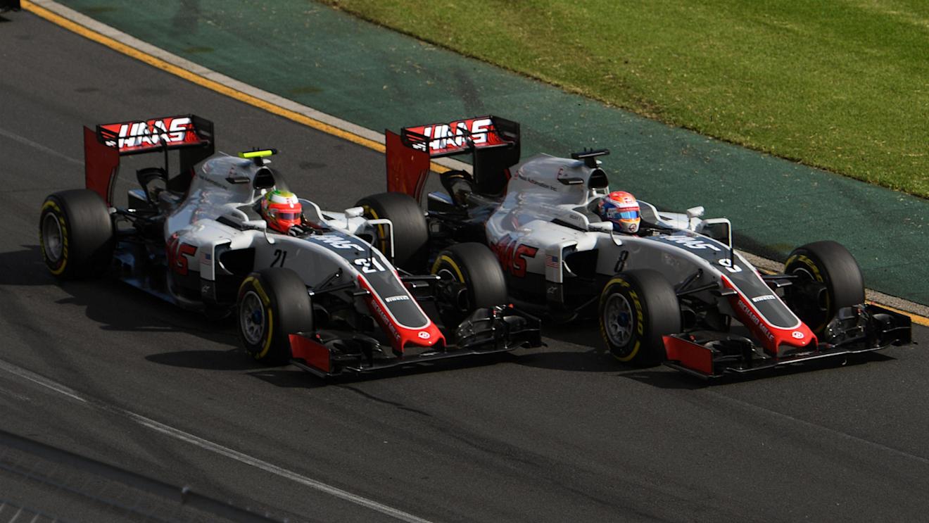 Esteban Gutierrez (MEX) Haas VF-16 and Romain Grosjean (FRA) Haas VF-16 battle at the start of the race at Formula One World Championship, Rd1, Australian Grand Prix, Race, Albert Park, Melbourne, Australia, Sunday 20 March 2016. © Sutton Motorsport Images