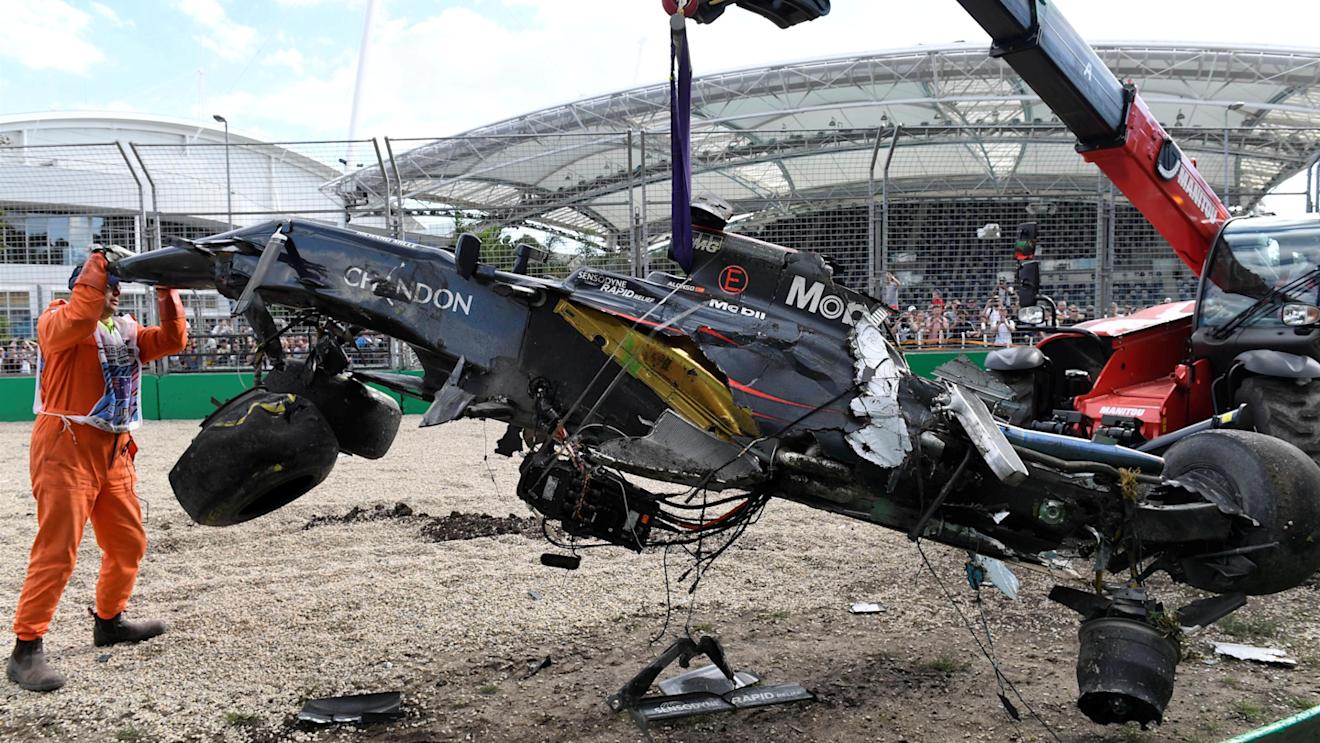 Fernando Alonso (ESP) McLaren MP4-31 crashes out of the race at Formula One World Championship, Rd1, Australian Grand Prix, Race, Albert Park, Melbourne, Australia, Sunday 20 March 2016. © Sutton Motorsport Images