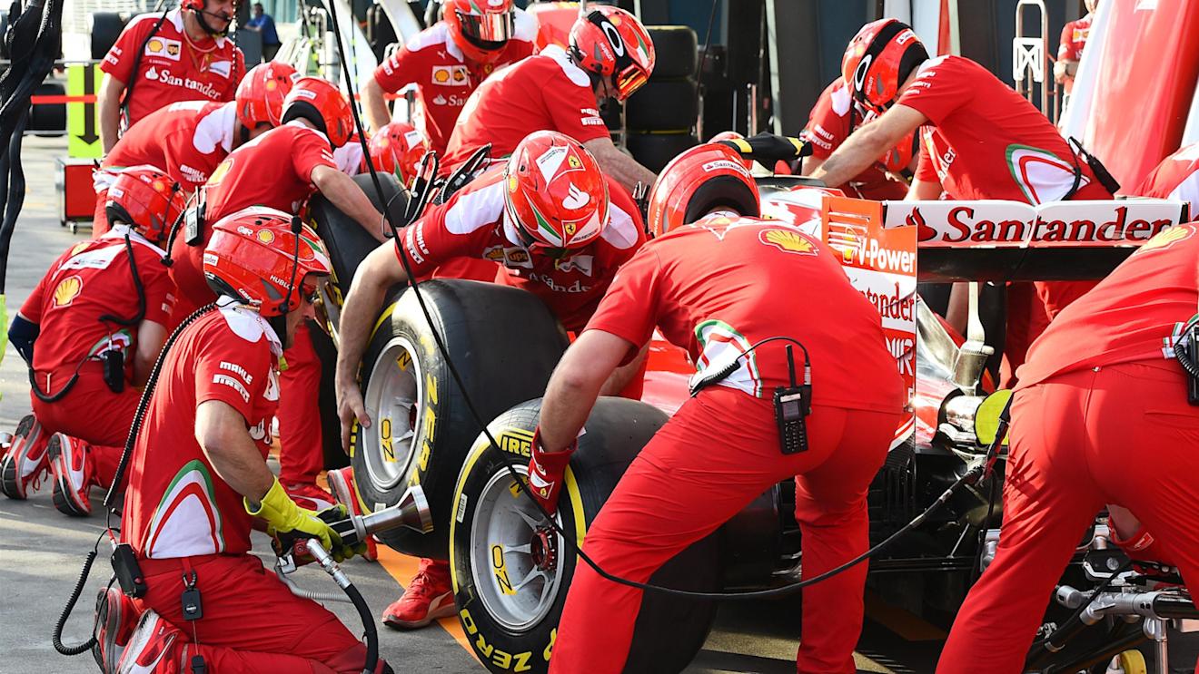 Ferrari practice pit stop at Formula One World Championship, Rd1, Australian Grand Prix, Preparations, Albert Park, Melbourne, Australia, Thursday 17 March 2016. © Sutton Motorsport Images