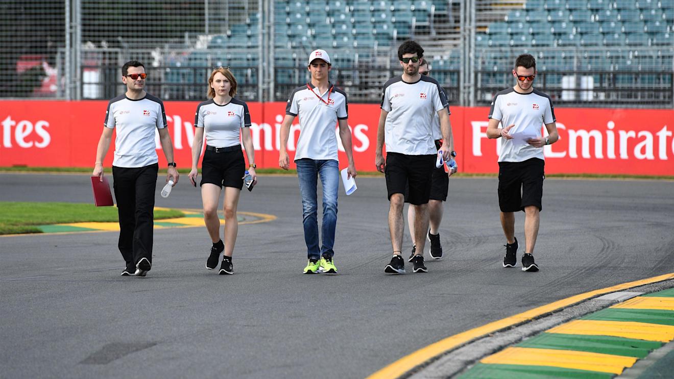 Esteban Gutierrez (MEX) Haas F1 walks the track at Formula One World Championship, Rd1, Australian Grand Prix, Preparations, Albert Park, Melbourne, Australia, Wednesday 16 March 2016. © Sutton Motorsport Images