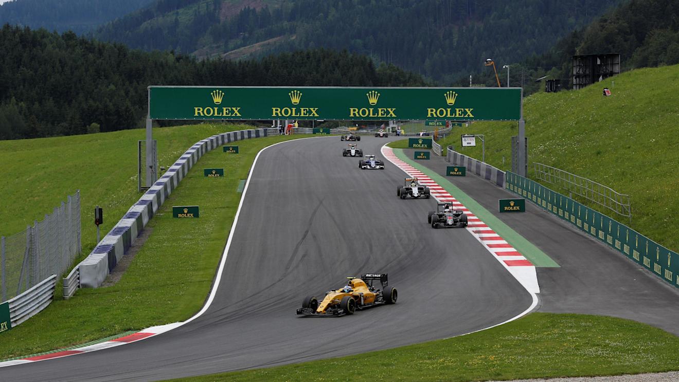 Jolyon Palmer (GBR) Renault Sport F1 Team RS16 at Formula One World Championship, Rd9, Austrian Grand Prix, Race, Spielberg, Austria, Sunday 3 July 2016. © Sutton Images