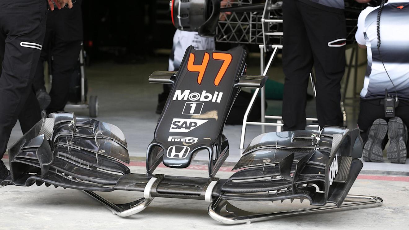McLaren MP4-31 nose and front wing at Formula One World Championship, Rd2, Bahrain Grand Prix Practice, Bahrain International Circuit, Sakhir, Bahrain, Friday 1 April 2016. © Sutton Motorsport Images
