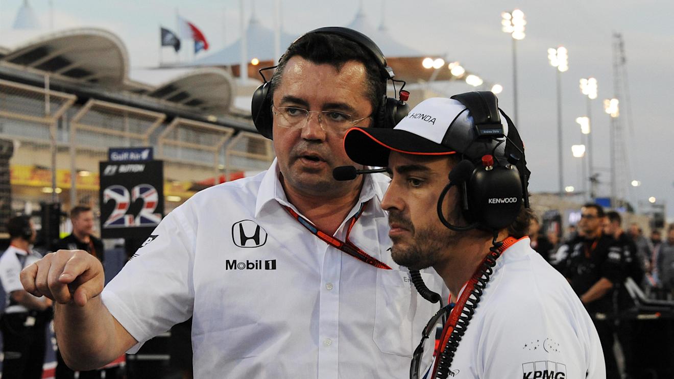 Eric Boullier (FRA) McLaren Racing Director and Fernando Alonso (ESP) McLaren on the grid on the grid at Formula One World Championship, Rd2, Bahrain Grand Prix Race, Bahrain International Circuit, Sakhir, Bahrain, Sunday 3 April 2016. © Sutton Motorsport Images