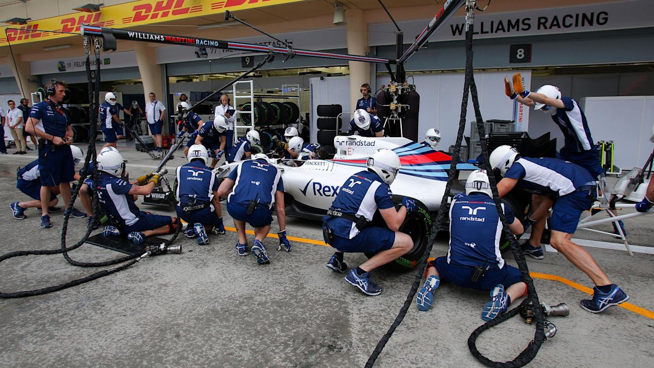 Williams FW38 practice pitstop at Formula One World Championship, Rd2, Bahrain Grand Prix Preparations, Bahrain International Circuit, Sakhir, Bahrain, Thursday 31 March 2016. © Sutton Motorsport Images