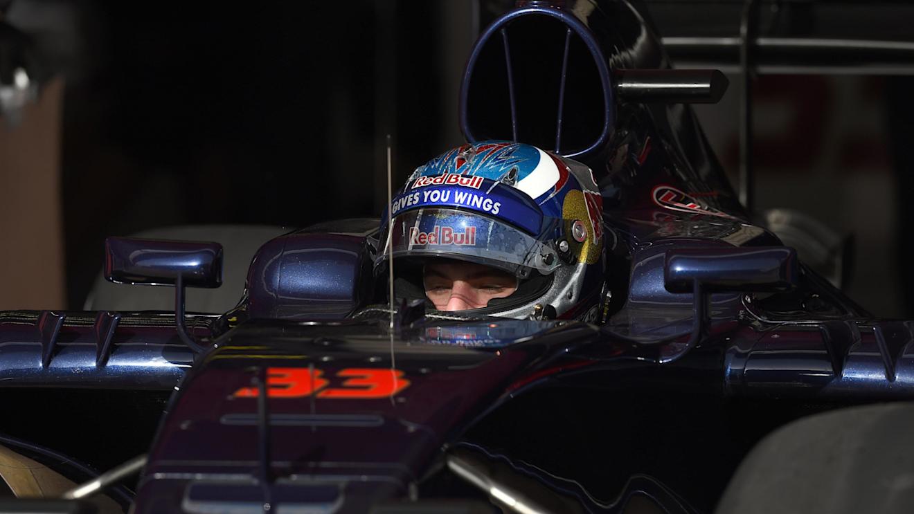 Max Verstappen (NED) Scuderia Toro Rosso STR11 at Formula One Testing, Day Two, Barcelona, Spain, Tuesday 23 February 2016. © Sutton Motorsport Images