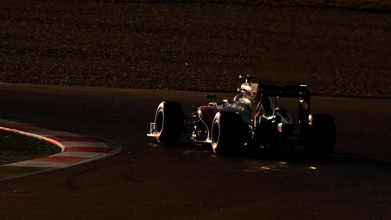Fernando Alonso (ESP) McLaren MP4-31 at Formula One Testing, Day Three, Barcelona, Spain, Thursday 3 March 2016. © Sutton Motorsport Images
