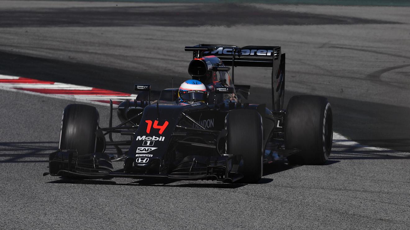 Fernando Alonso (ESP) McLaren MP4-31 at Formula One Testing, Day One, Barcelona, Spain, Tuesday 1 March 2016. © Sutton Motorsport Images