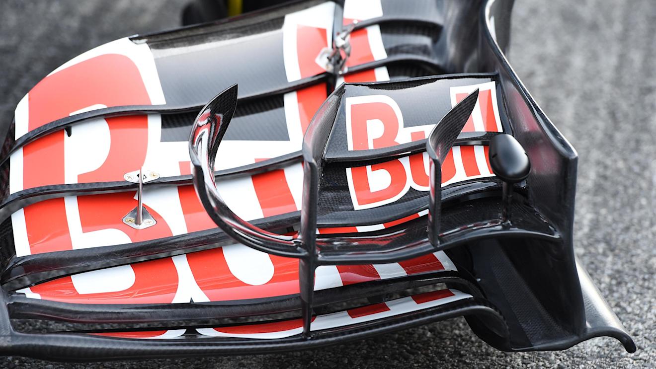 Scuderia Toro Rosso STR11 front wing detail at Formula One Testing, Day One, Barcelona, Spain, Tuesday 1 March 2016. © Sutton Motorsport Images