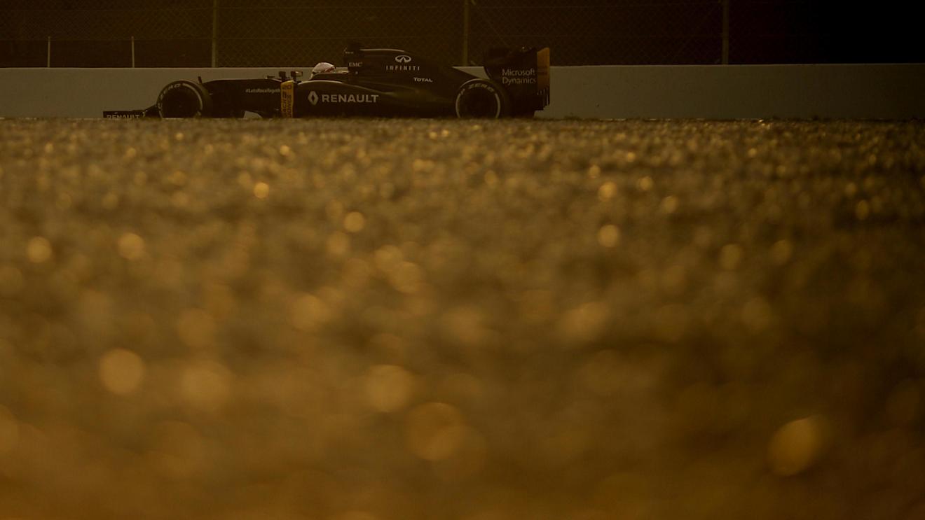 Kevin Magnussen (DEN) Renault Sport F1 Team RS16  at Formula One Testing, Day One, Barcelona, Spain, Tuesday 1 March 2016. © Sutton Motorsport Images