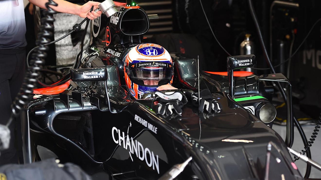 Jenson Button (GBR) McLaren MP4-31 at Formula One World Championship, Rd13, Belgian Grand Prix, Race, Spa Francorchamps, Belgium, Sunday 28 August 2016. © Sutton Images