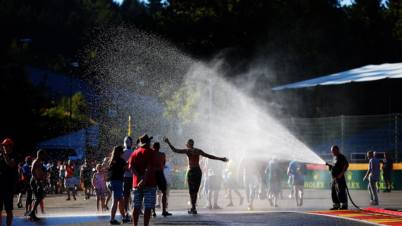 Fans and water hose at Formula One World Championship, Rd13, Belgian Grand Prix, Preparations, Spa Francorchamps, Belgium, Thursday 25 August 2016. © Sutton Images