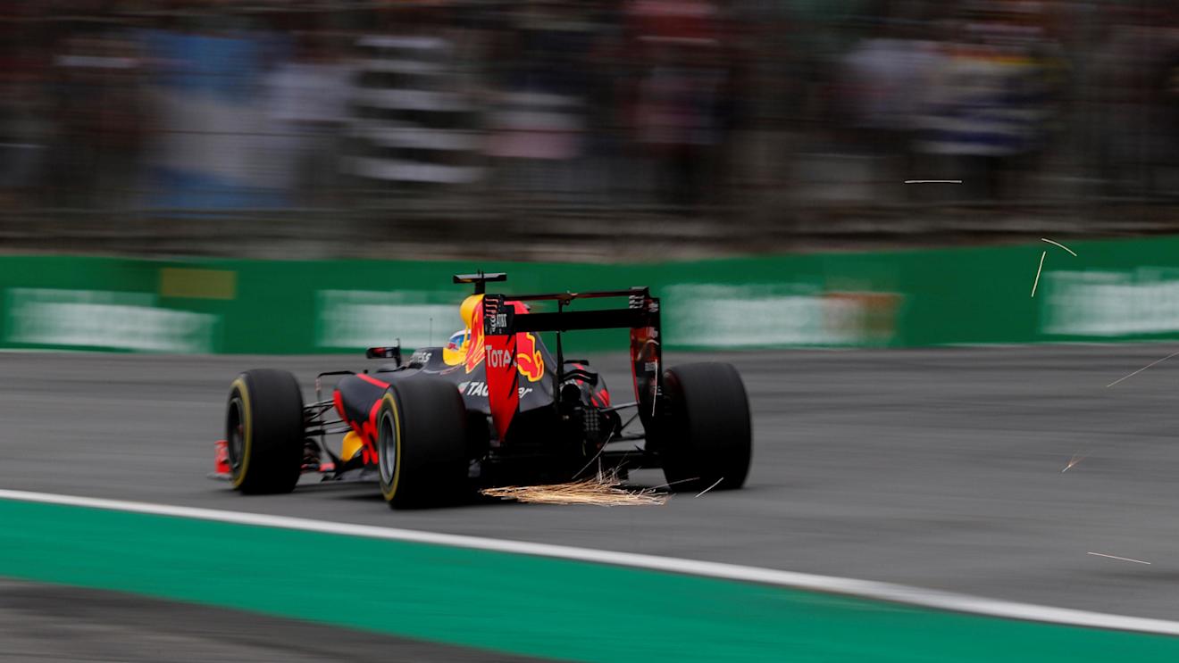 Daniel Ricciardo (AUS) Red Bull Racing RB12 at Formula One World Championship, Rd20, Brazilian Grand Prix, Qualifying, Interlagos, Sao Paulo, Brazil, Saturday 12 November 2016. © Sutton Images