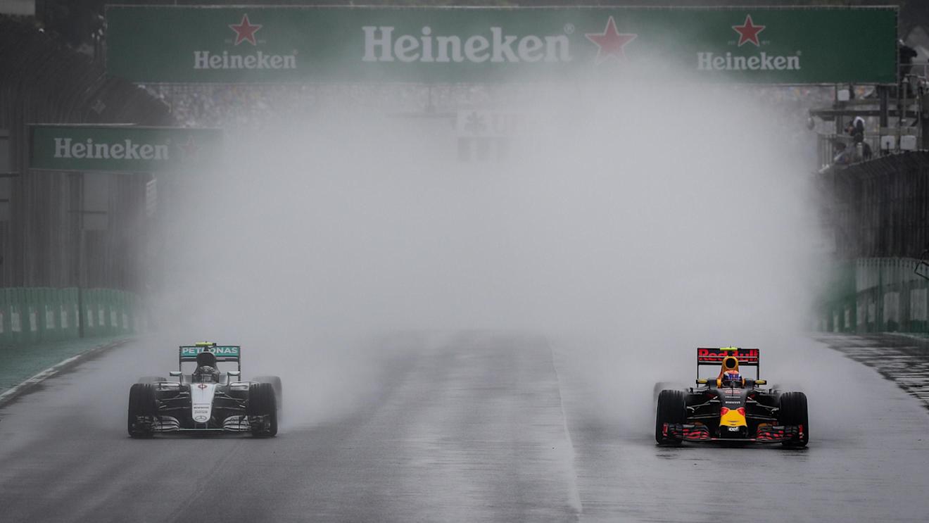 Nico Rosberg (GER) Mercedes-Benz F1 W07 Hybrid and Max Verstappen (NED) Red Bull Racing RB12 battle at Formula One World Championship, Rd20, Brazilian Grand Prix, Race, Interlagos, Sao Paulo, Brazil, Sunday 13 November 2016. © Sutton Images