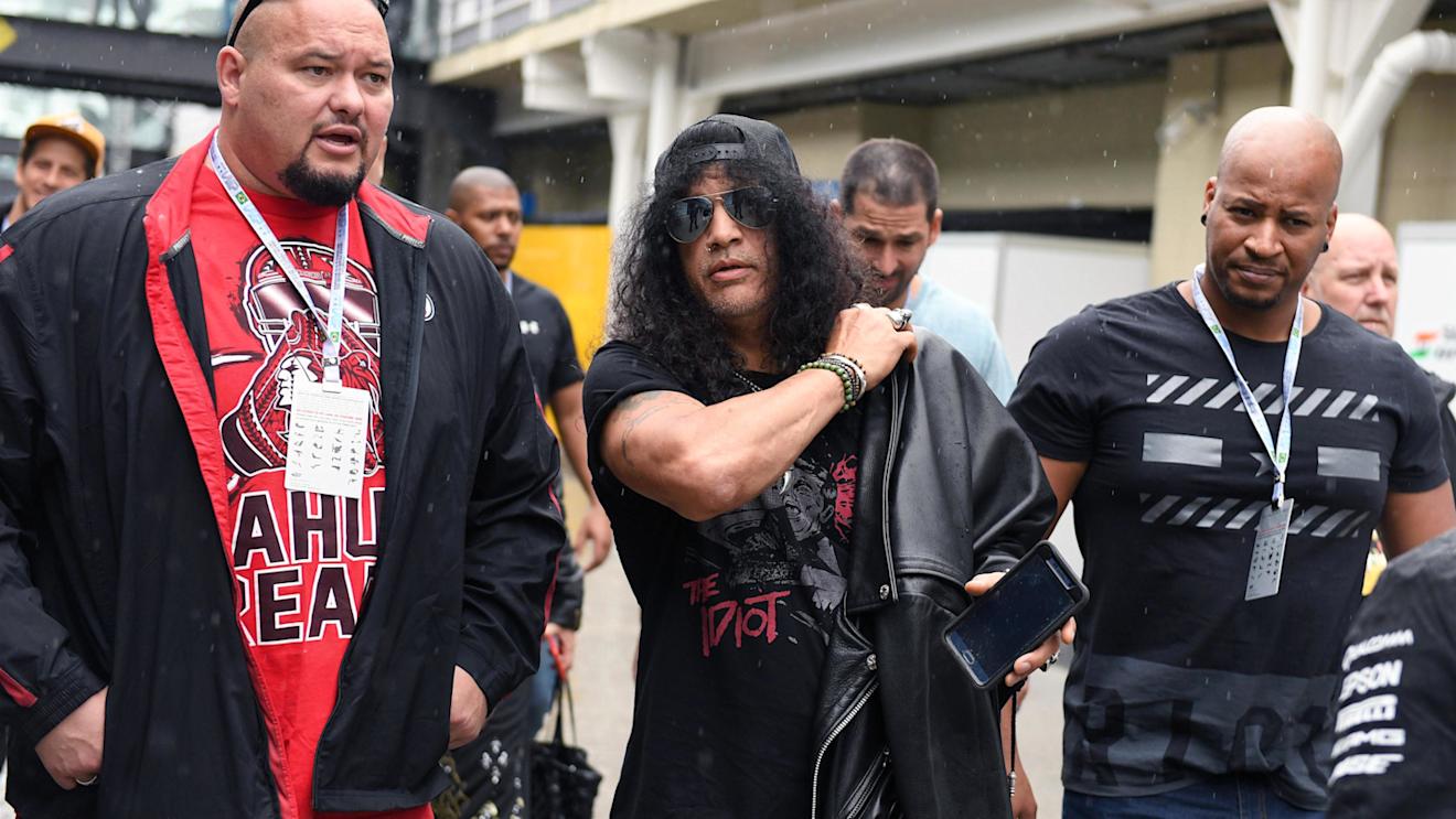Slash from Guns and Roses at Formula One World Championship, Rd20, Brazilian Grand Prix, Race, Interlagos, Sao Paulo, Brazil, Sunday 13 November 2016. © Sutton Images